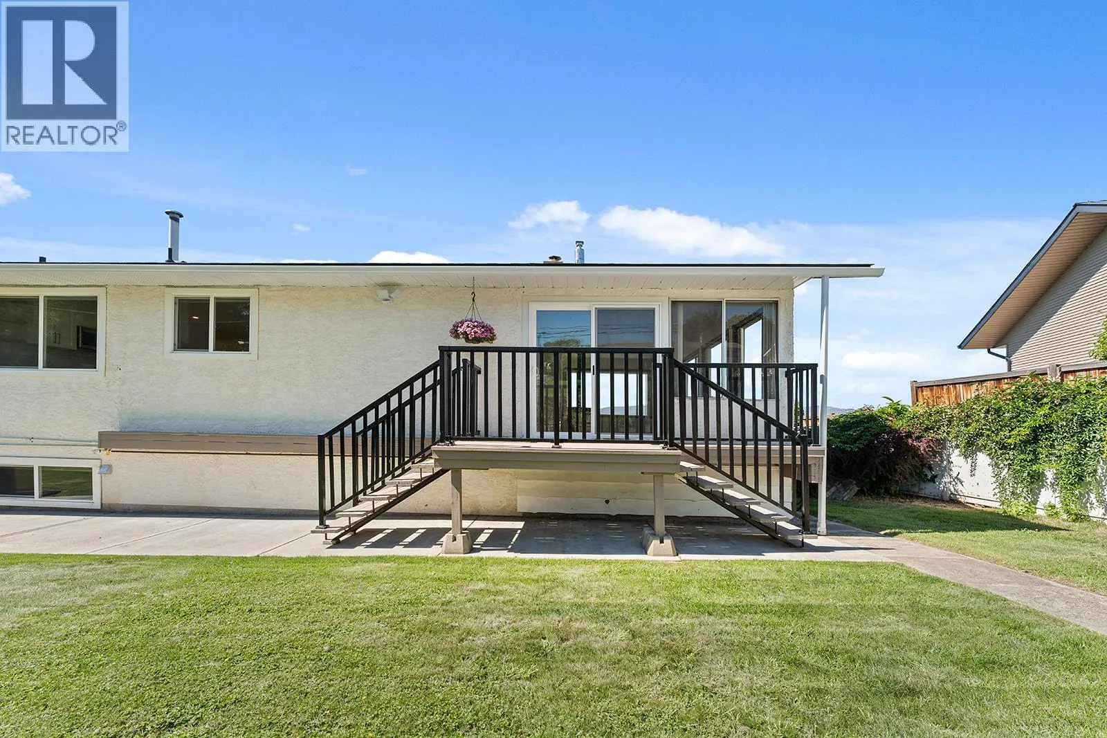1175 Hillcrest Road
