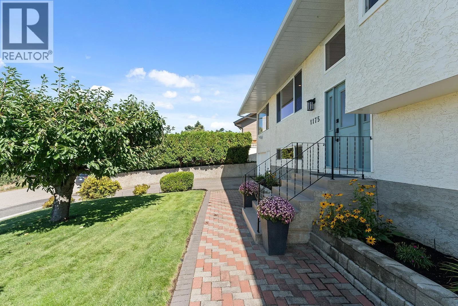 1175 Hillcrest Road