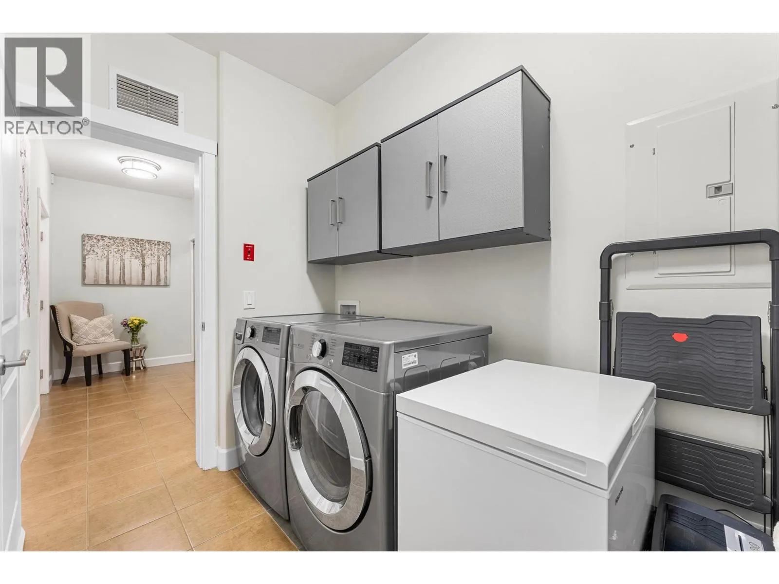 457 West Avenue Unit# 111