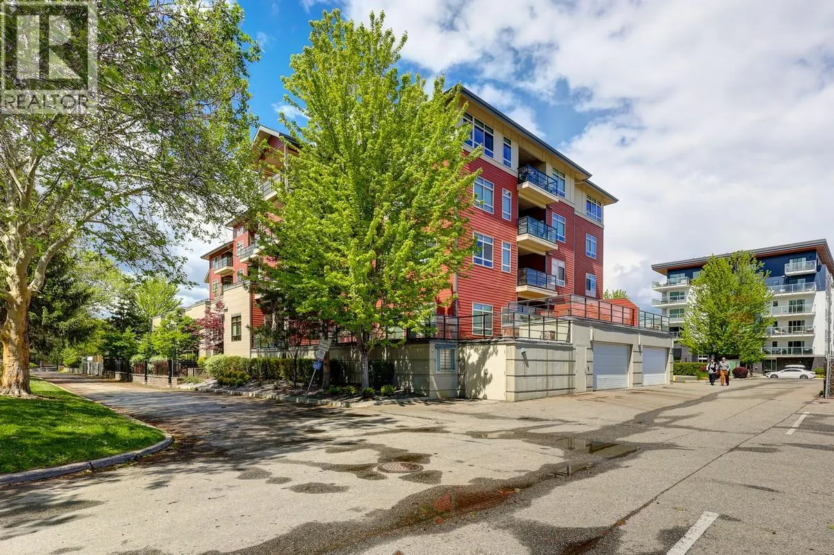 457 West Avenue Unit# 111