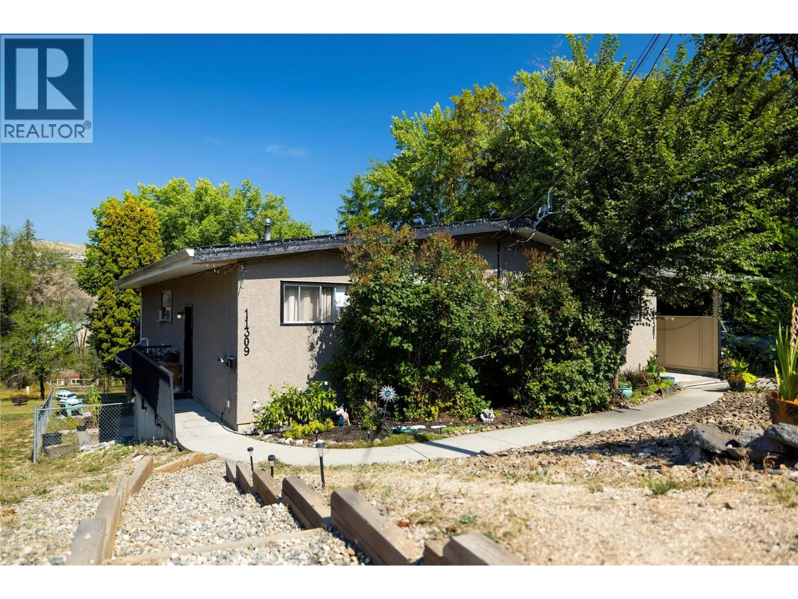 11307/11309 Coldstream Creek Road