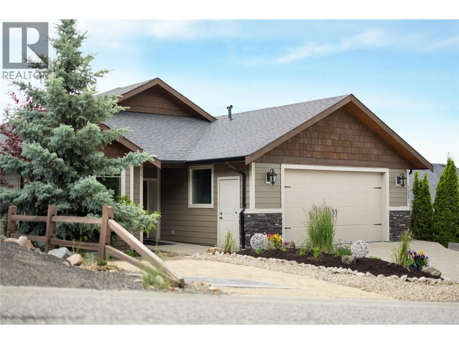7221 Silver Ridge Drive