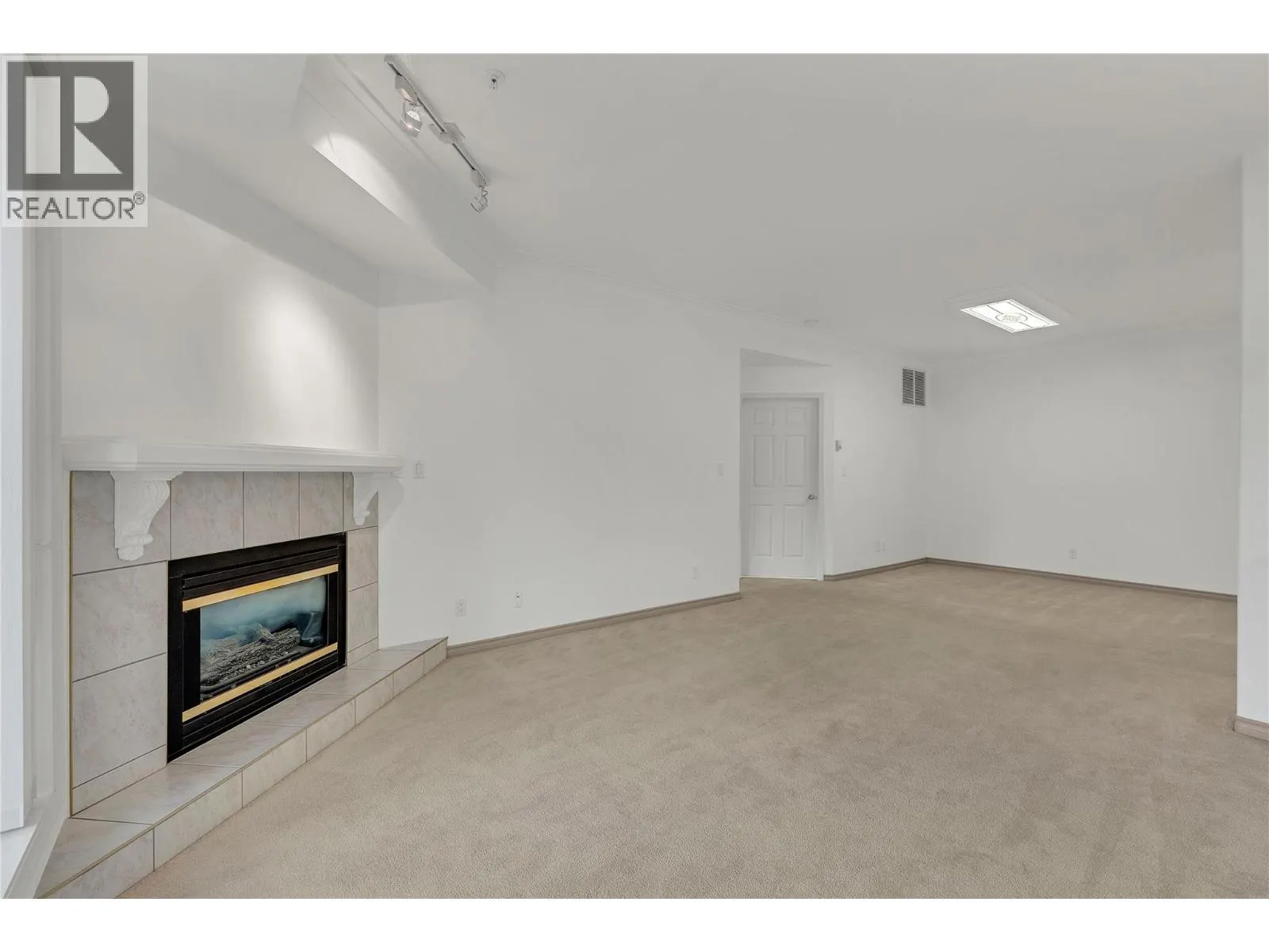 7803 Spartan Drive Unit# 308