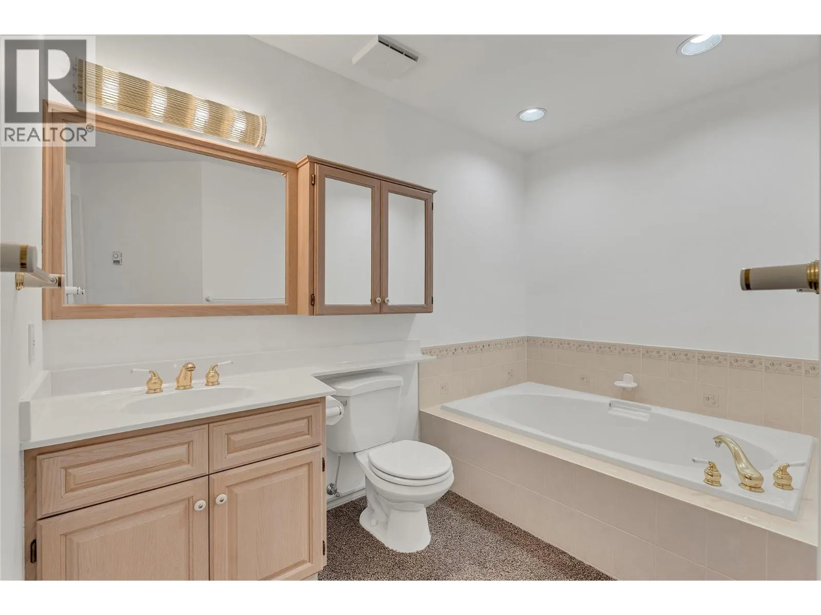 7803 Spartan Drive Unit# 308