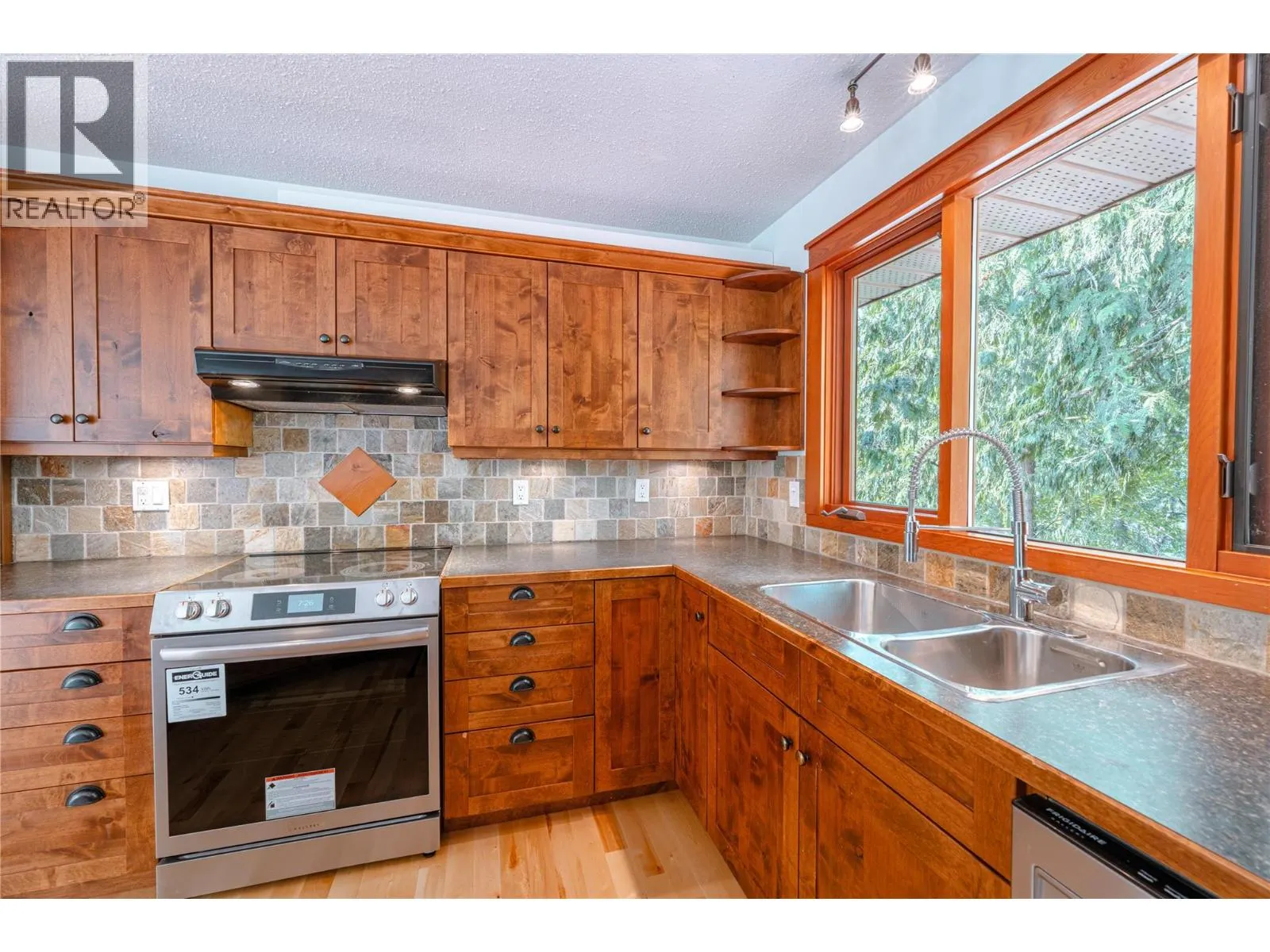 387 Pearkes Drive Lot# 5