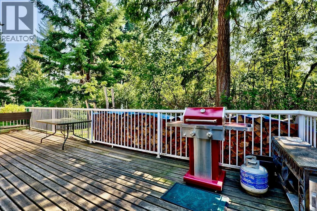 1260 Scotch Creek Wharf Road