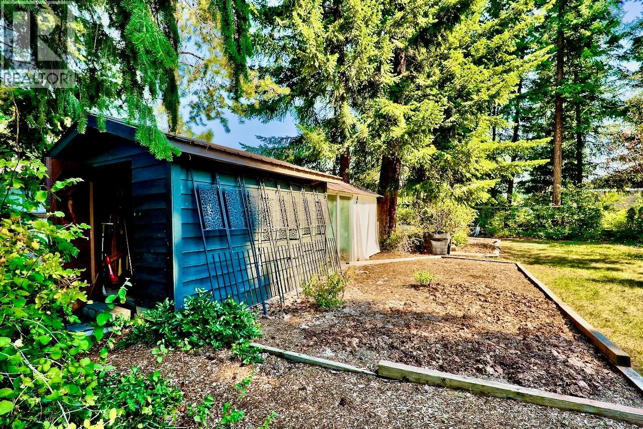 1260 Scotch Creek Wharf Road