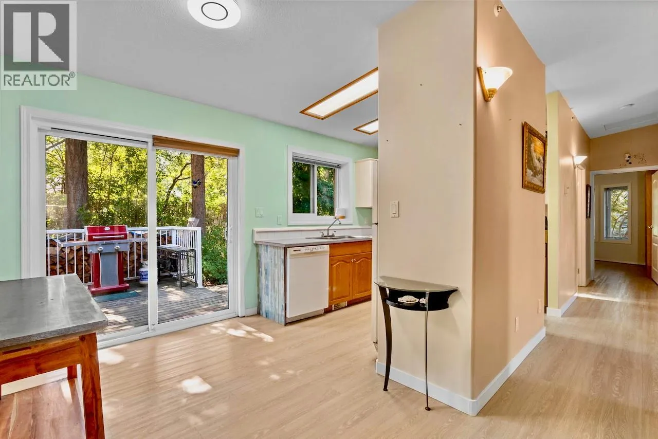 1260 Scotch Creek Wharf Road