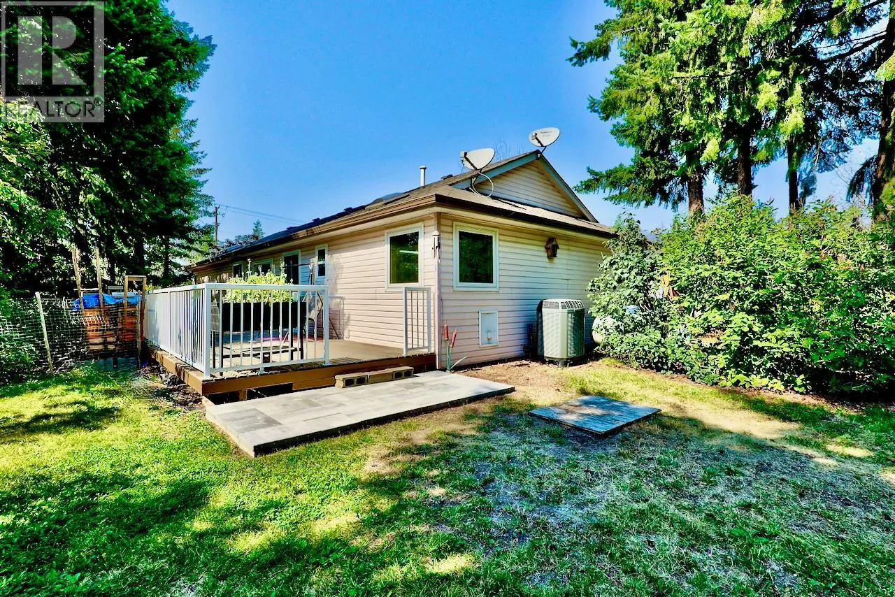 1260 Scotch Creek Wharf Road