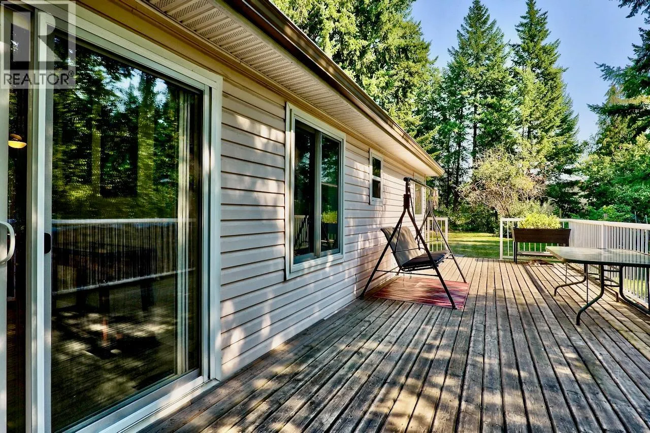 1260 Scotch Creek Wharf Road