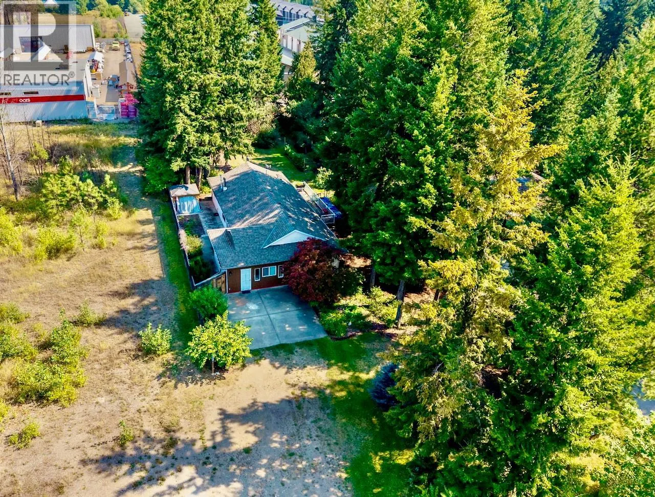 1260 Scotch Creek Wharf Road