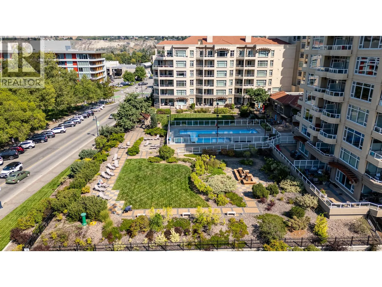 75 Martin Street Unit# 403