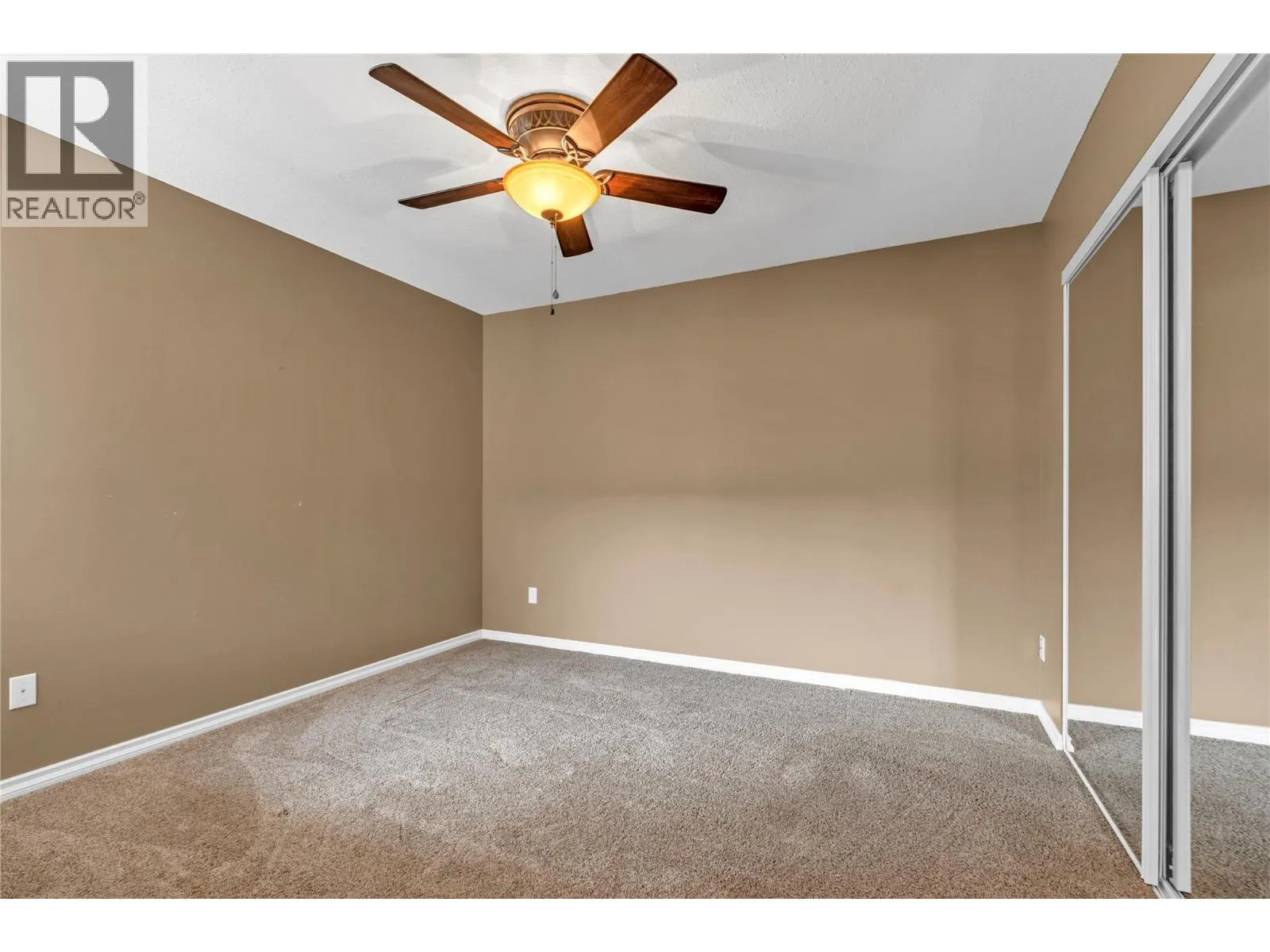 8700 JUBILEE Road Unit# 14