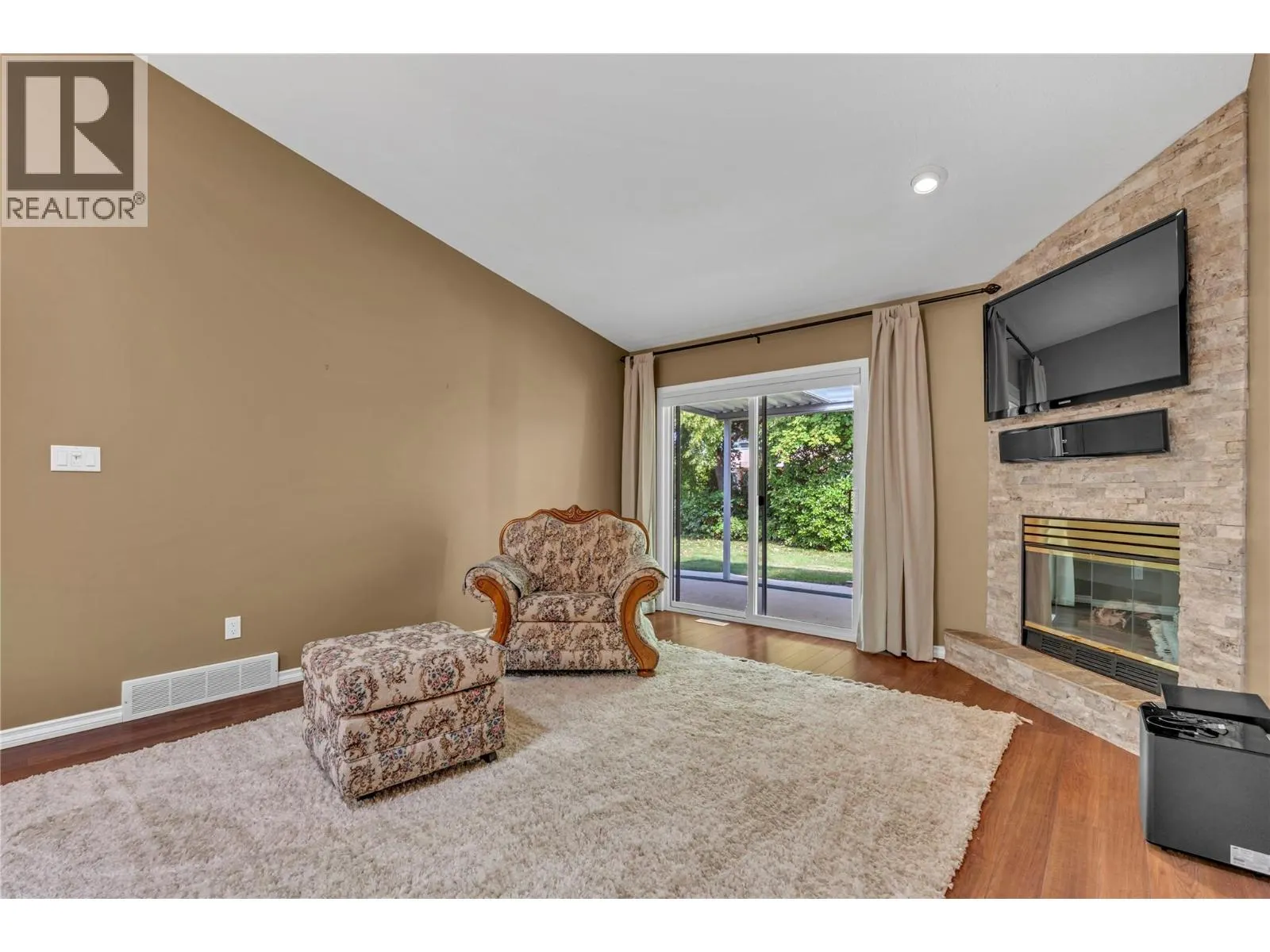 8700 JUBILEE Road Unit# 14