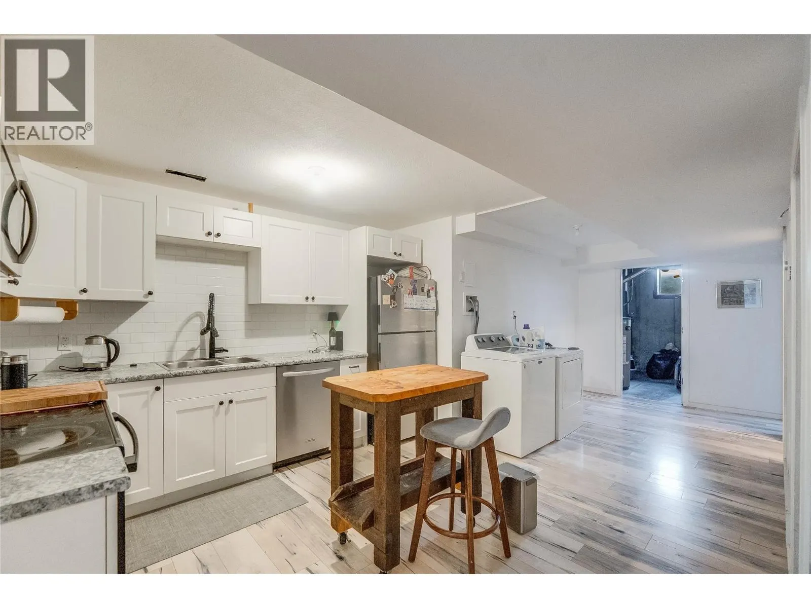 2706 JACKS Crescent