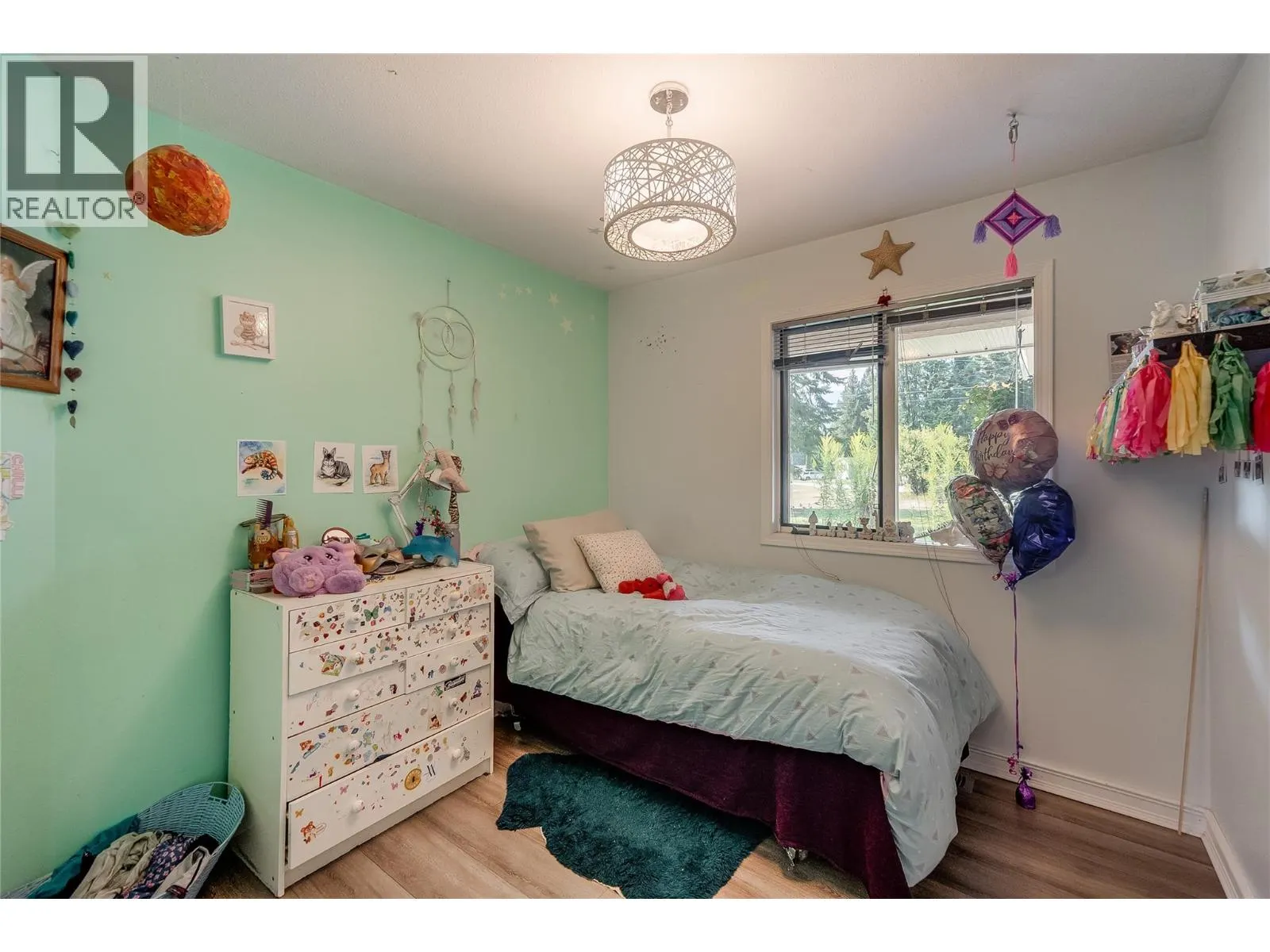 2706 JACKS Crescent