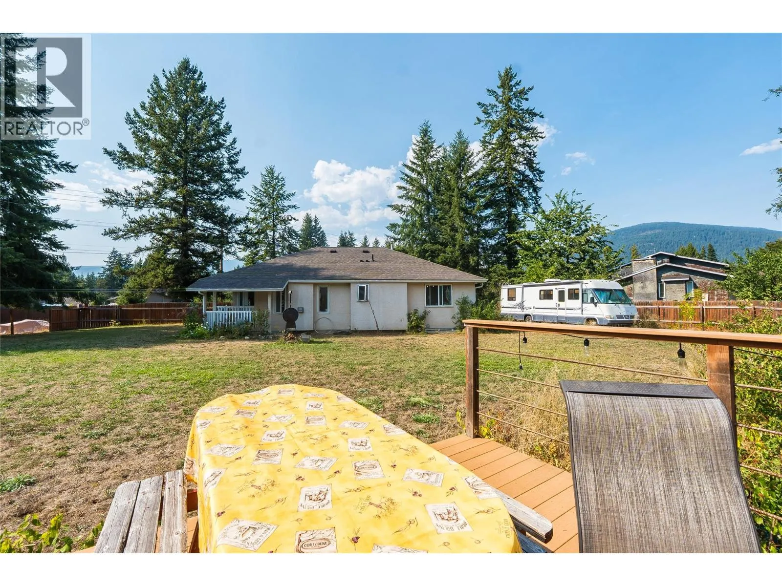 2706 JACKS Crescent
