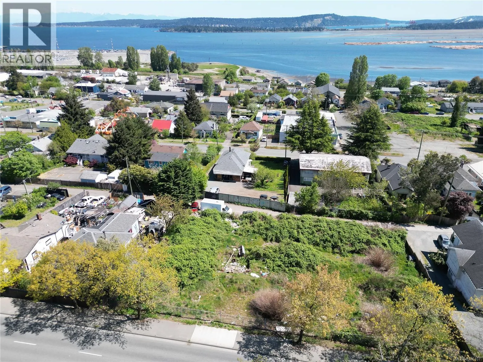 447,449&455 Nicol St