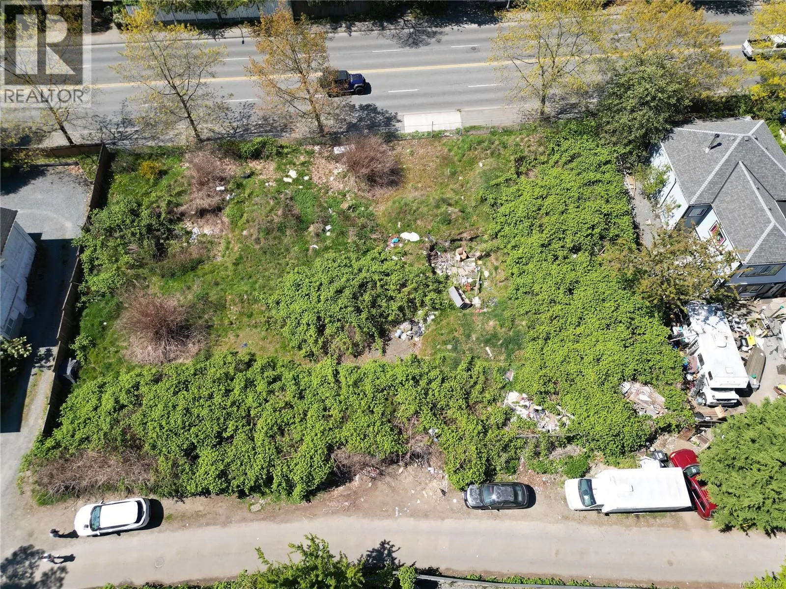 447,449&455 Nicol St