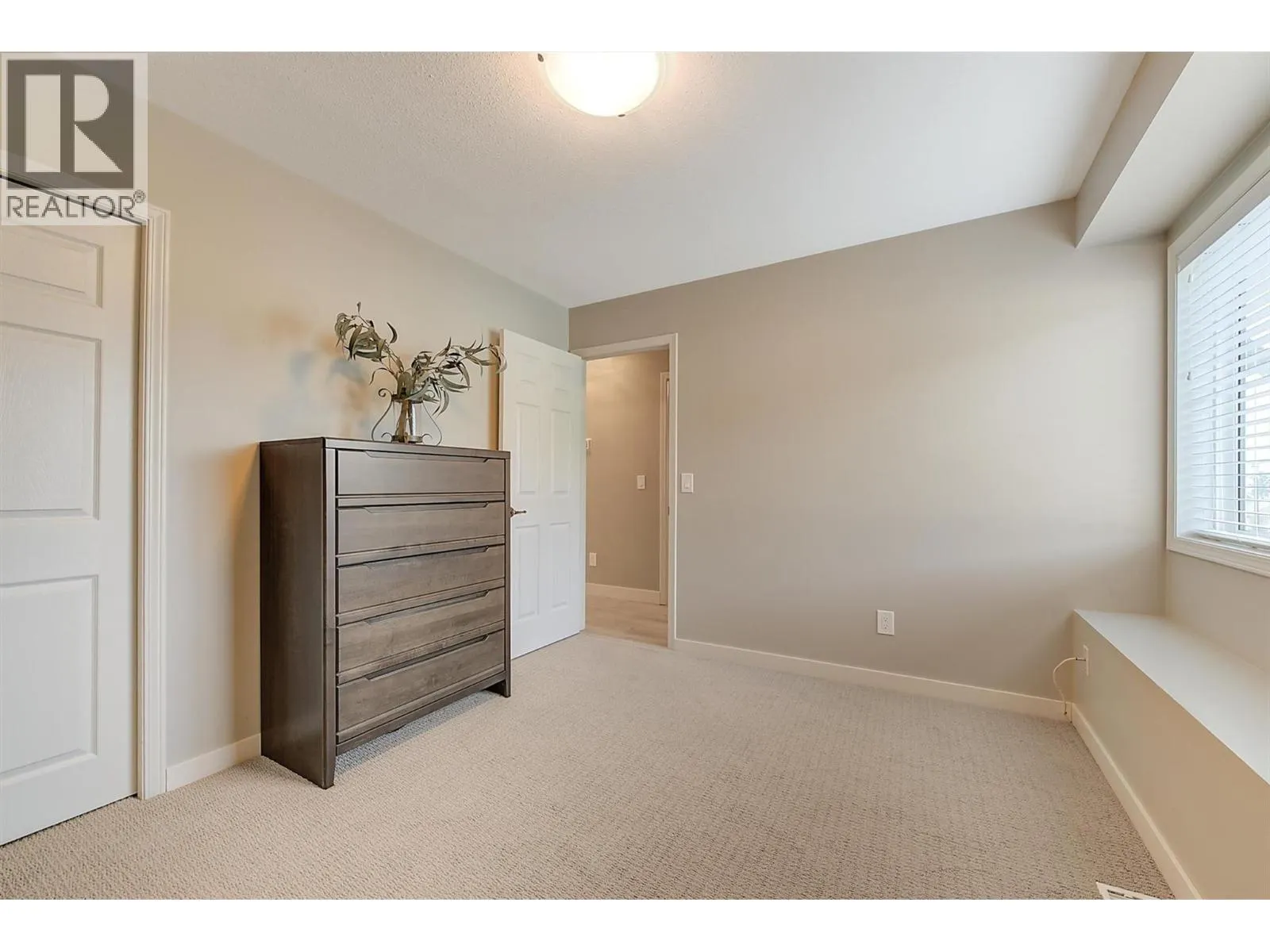 3781 Inglis Place