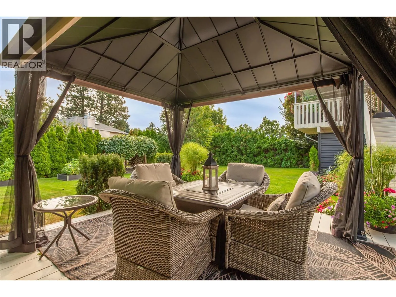 3781 Inglis Place