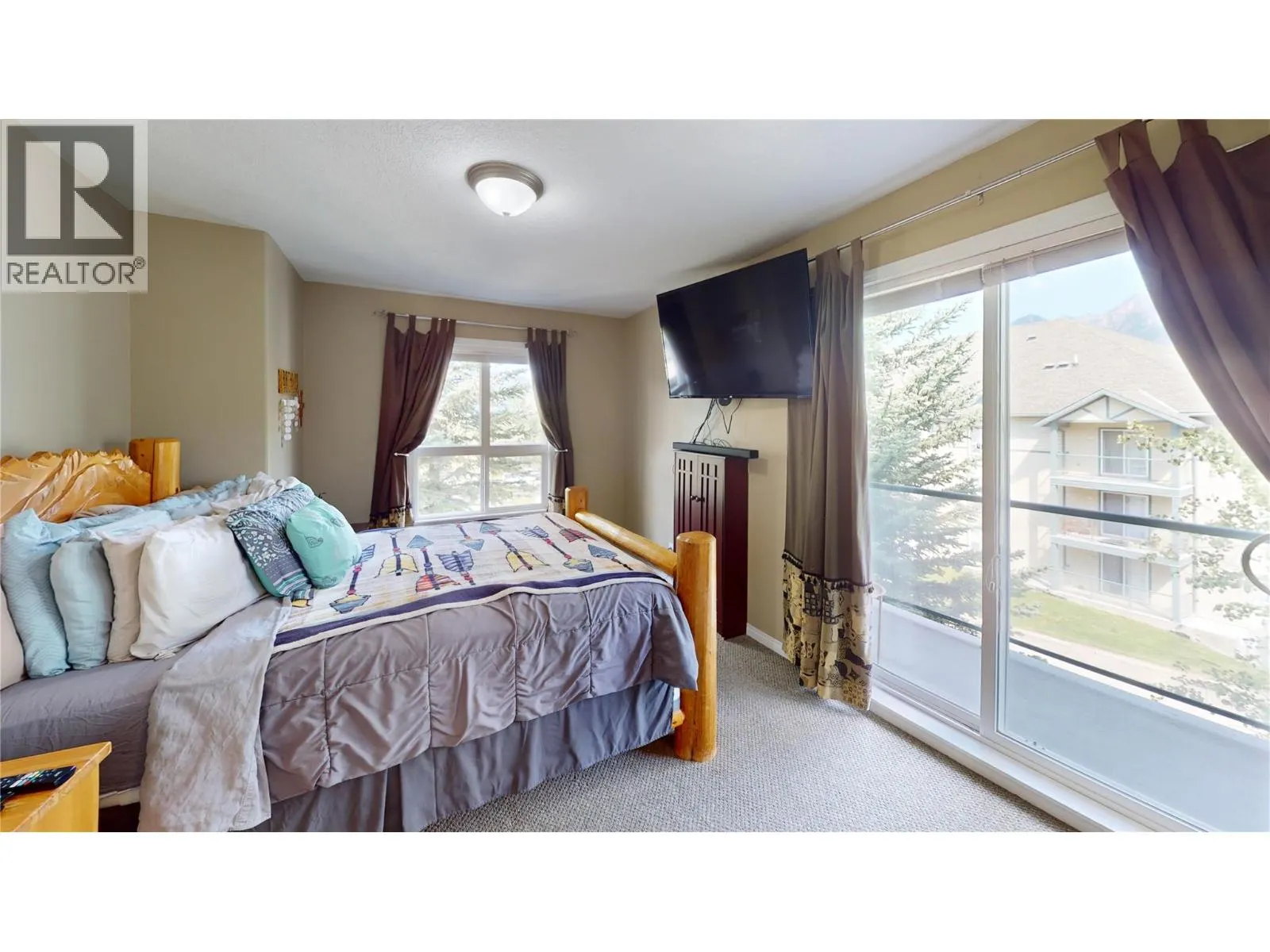 4767 Forsters Landing Road Unit# 316