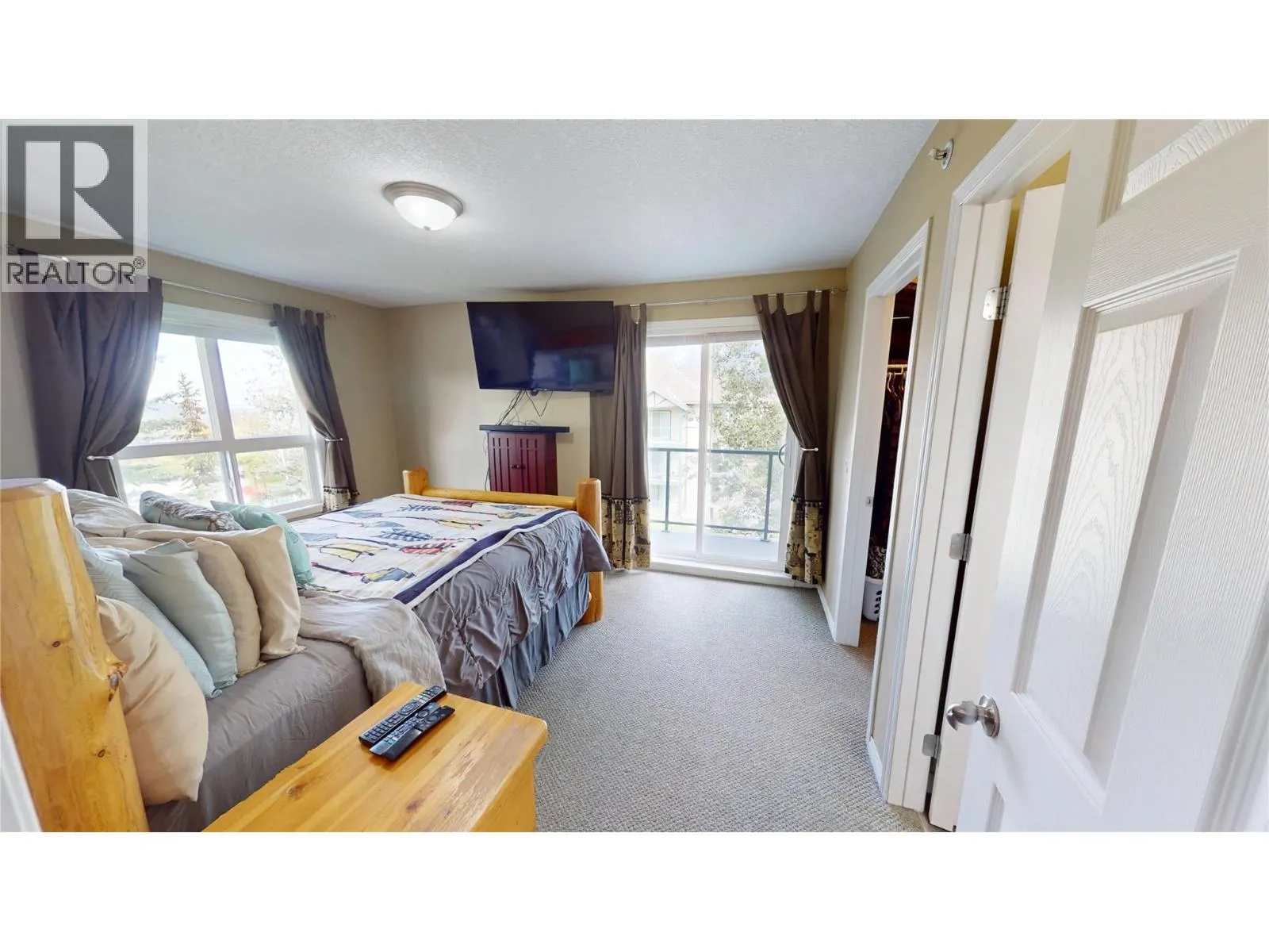 4767 Forsters Landing Road Unit# 316