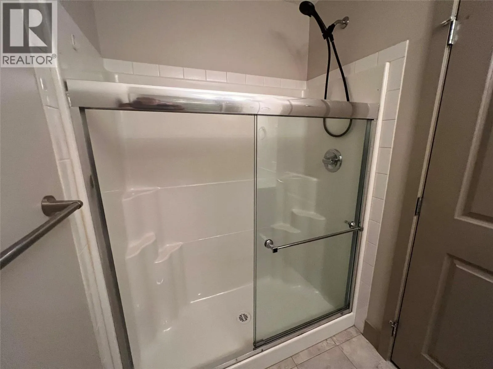 5570 Broadwater Road Unit# 106