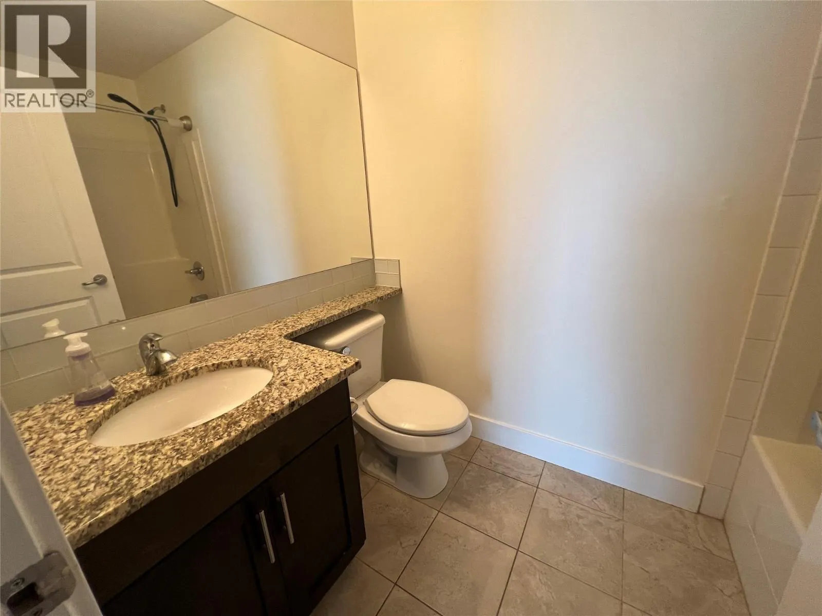 5570 Broadwater Road Unit# 106