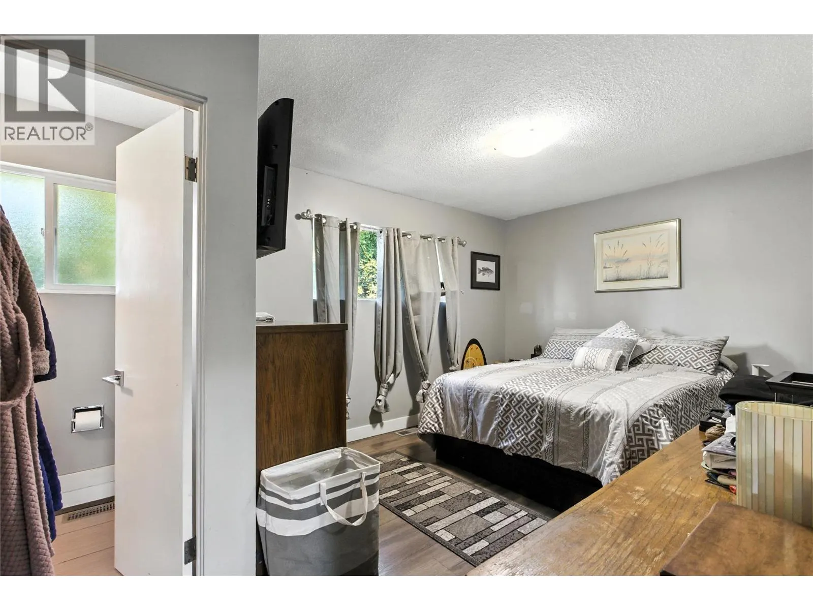 2590 Tranquille Road