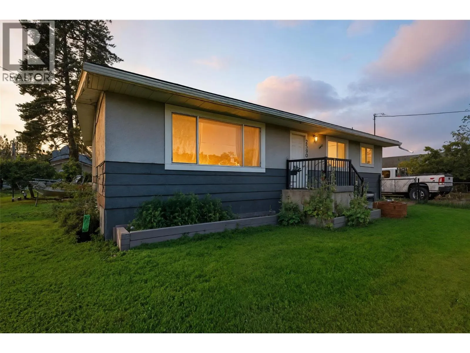 2590 Tranquille Road