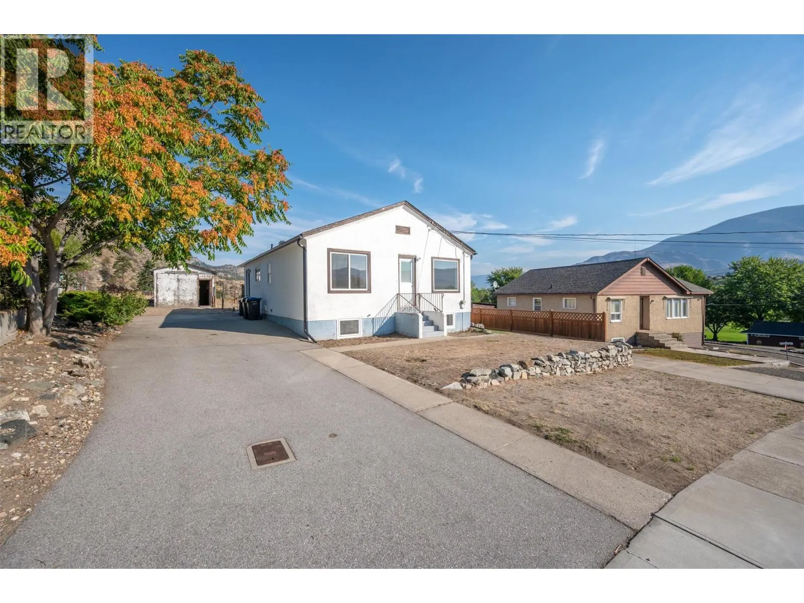 6556 Kootenay Street
