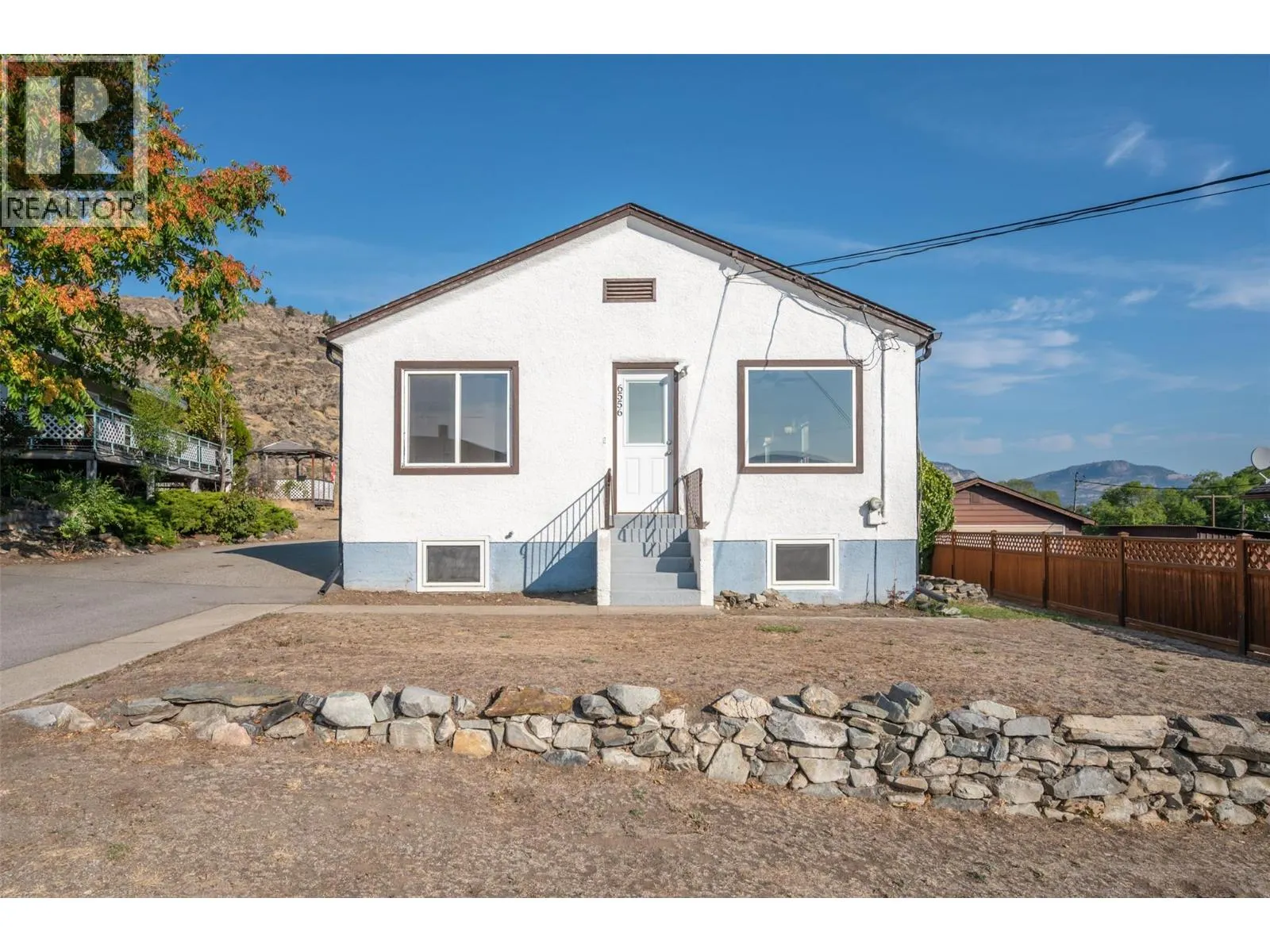 6556 Kootenay Street