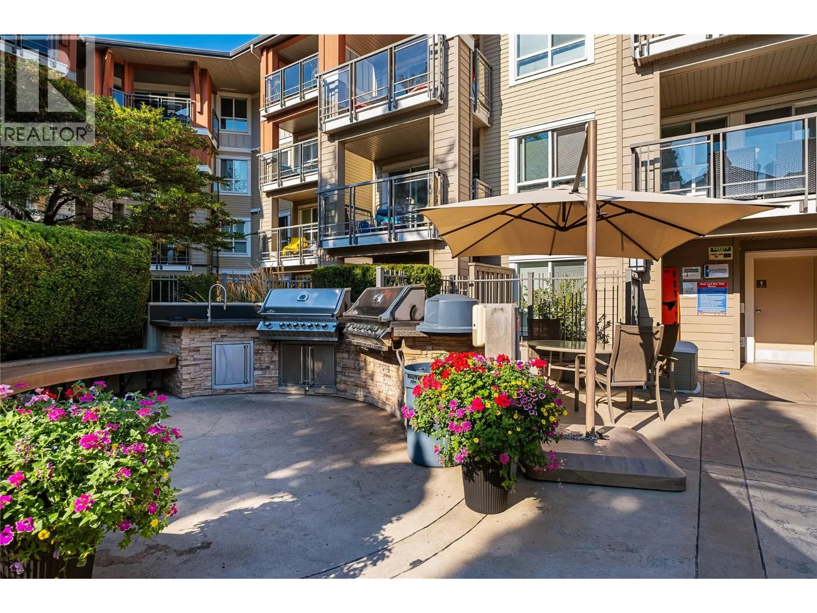 1093 Sunset Drive Unit# 307