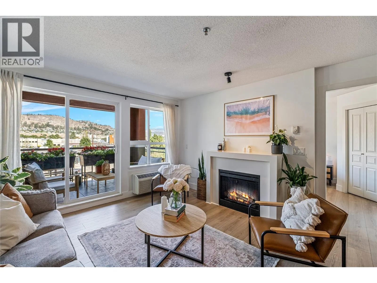1093 Sunset Drive Unit# 307