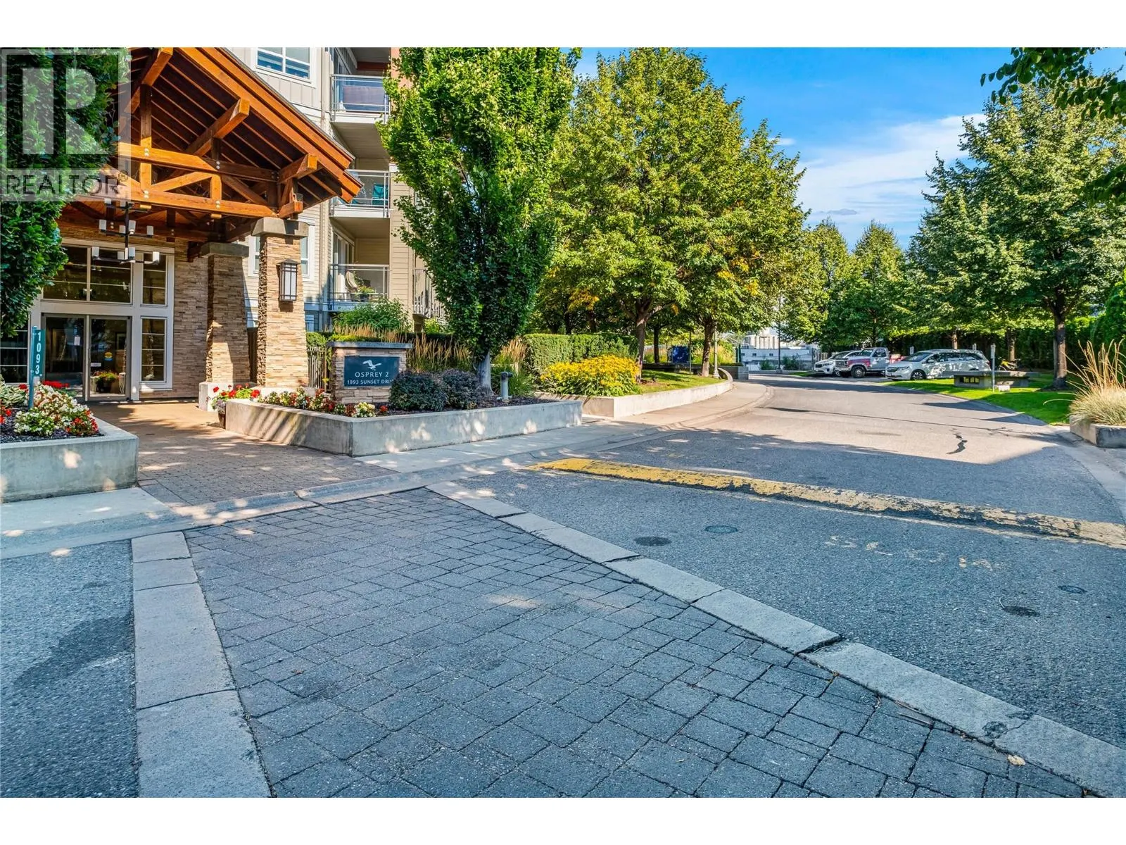 1093 Sunset Drive Unit# 307