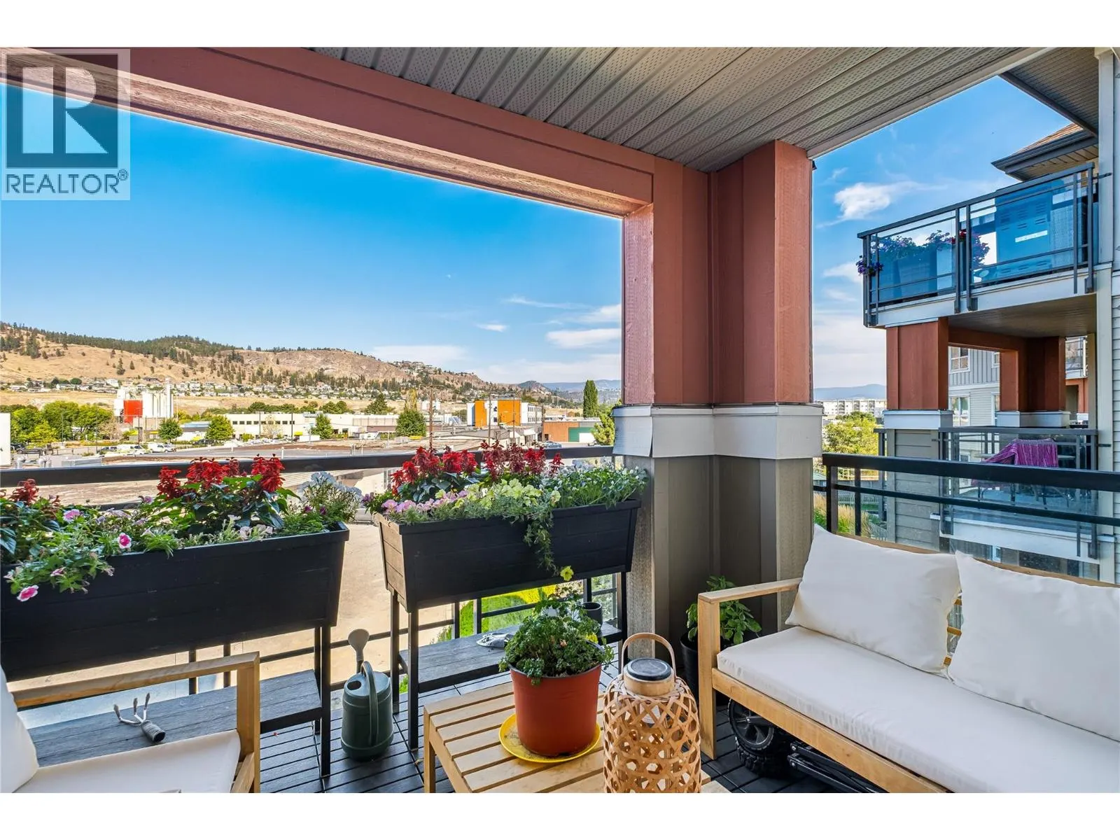 1093 Sunset Drive Unit# 307