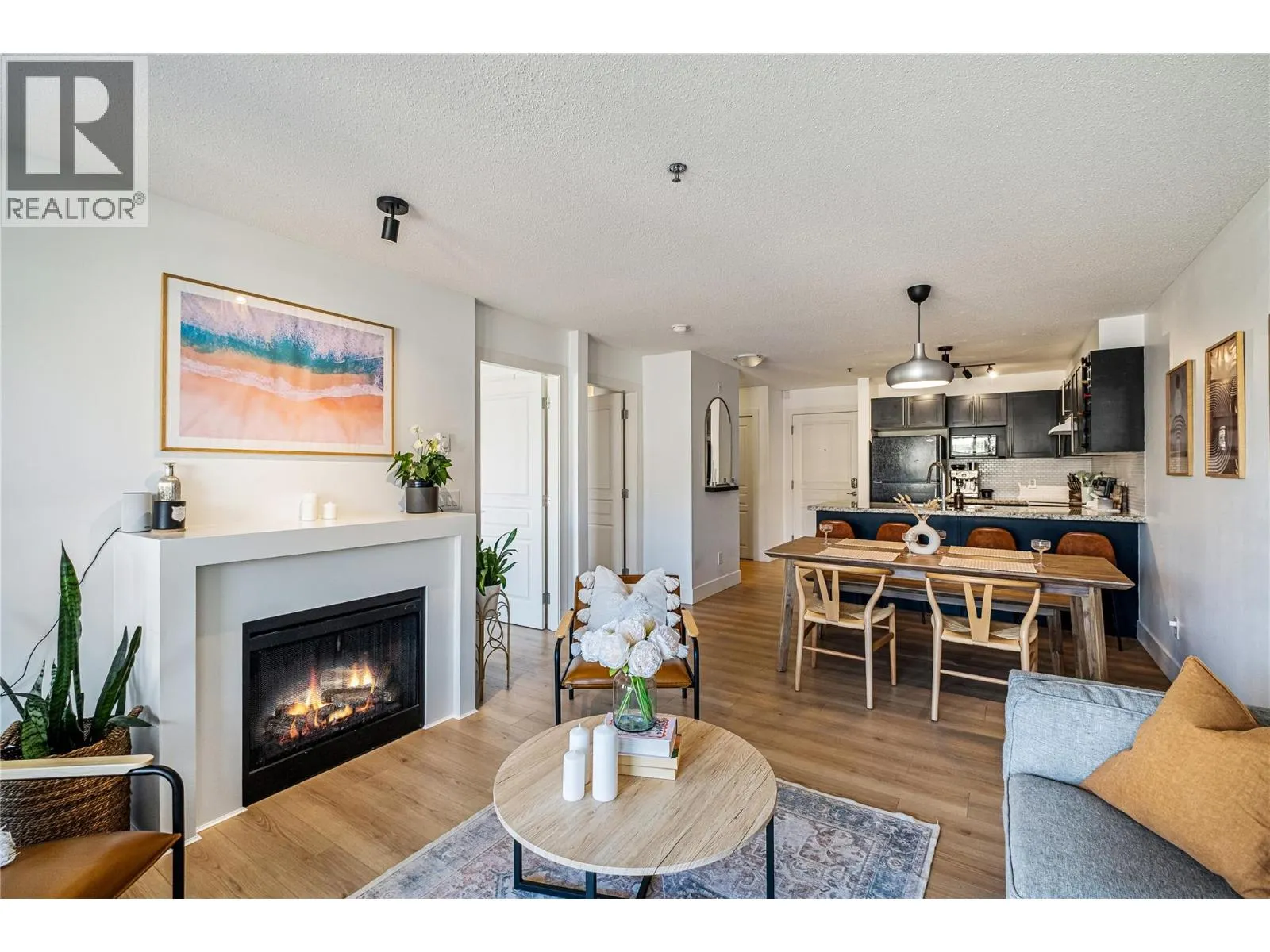 1093 Sunset Drive Unit# 307