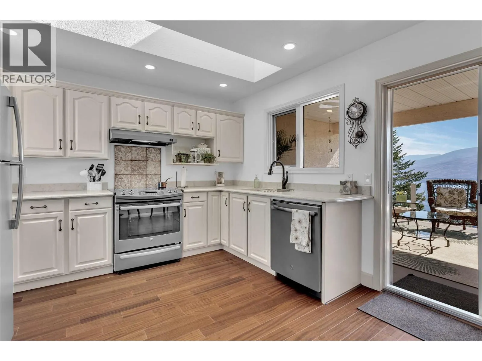 4450 Ponderosa Drive Unit# 203