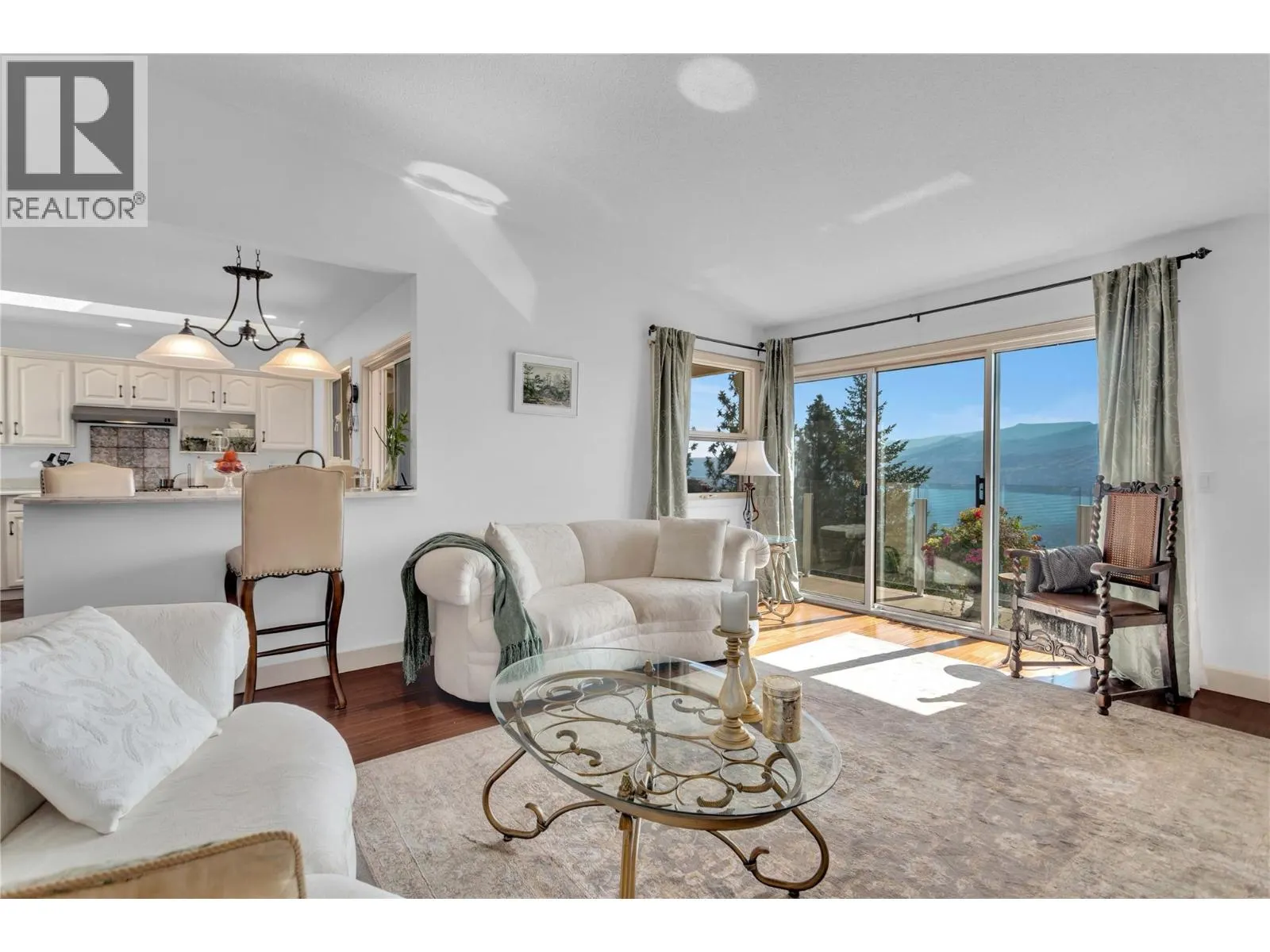 4450 Ponderosa Drive Unit# 203