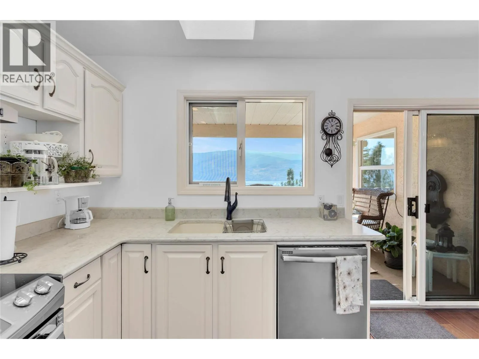 4450 Ponderosa Drive Unit# 203