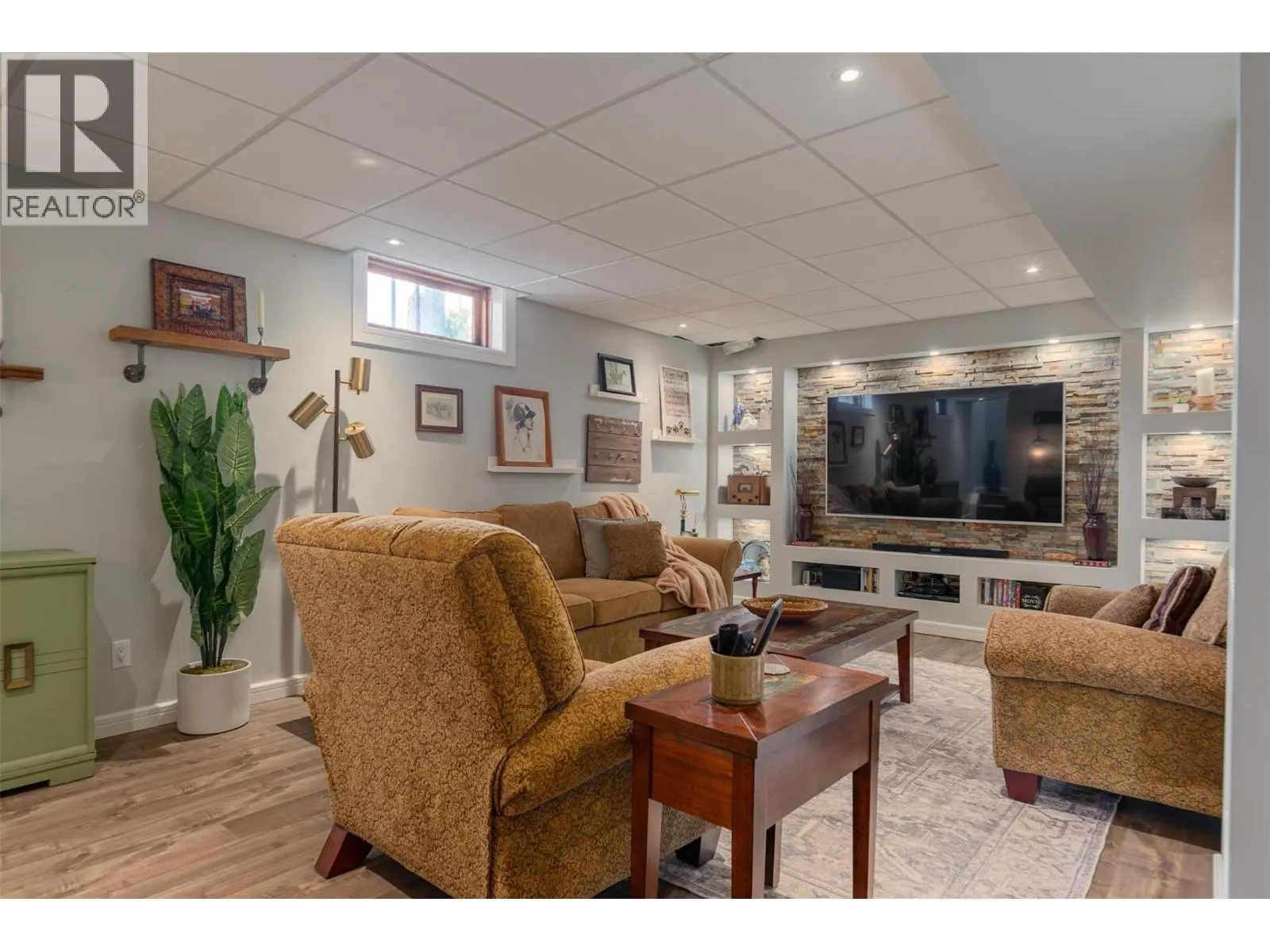 20 Short Street