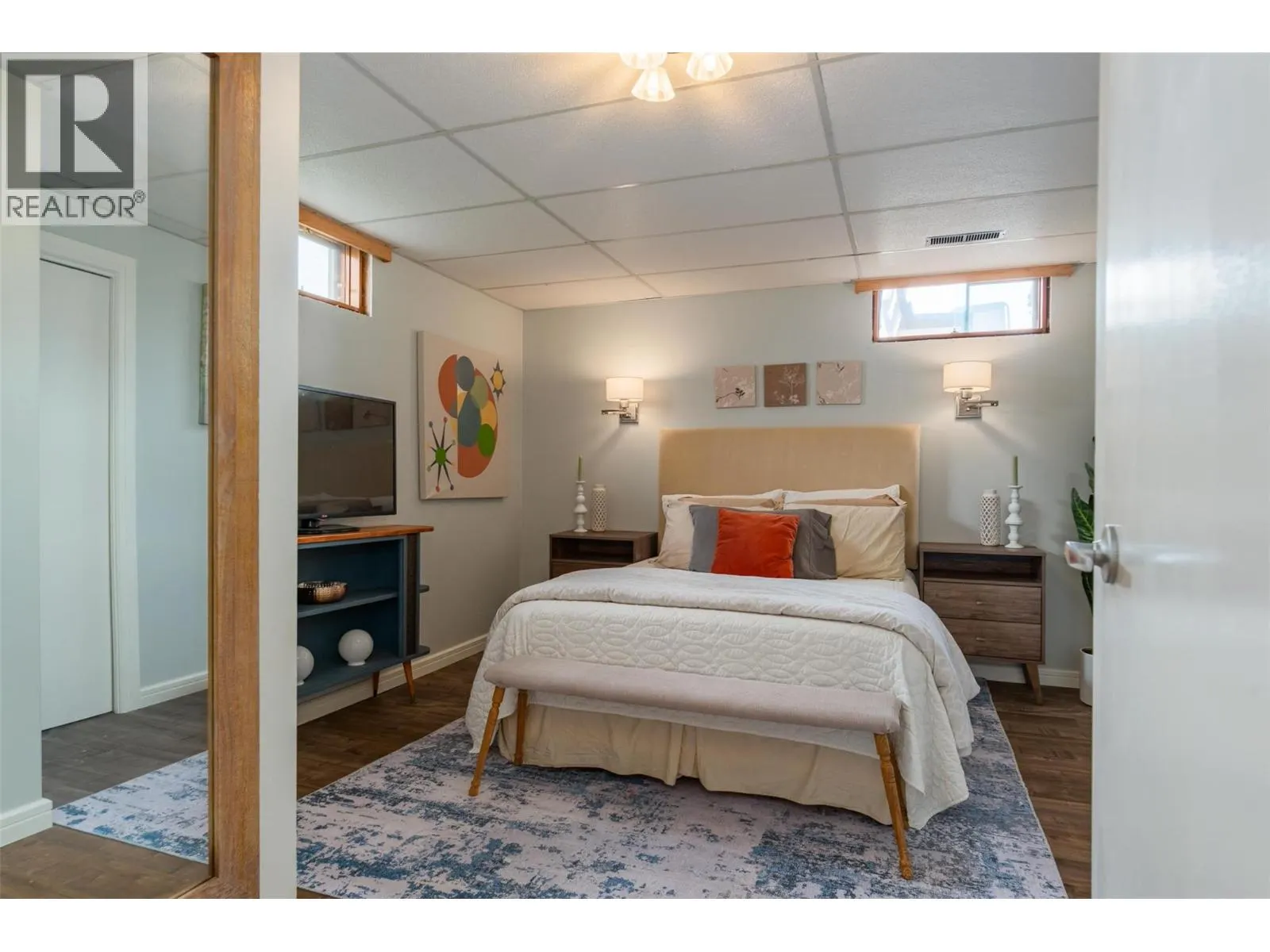 20 Short Street