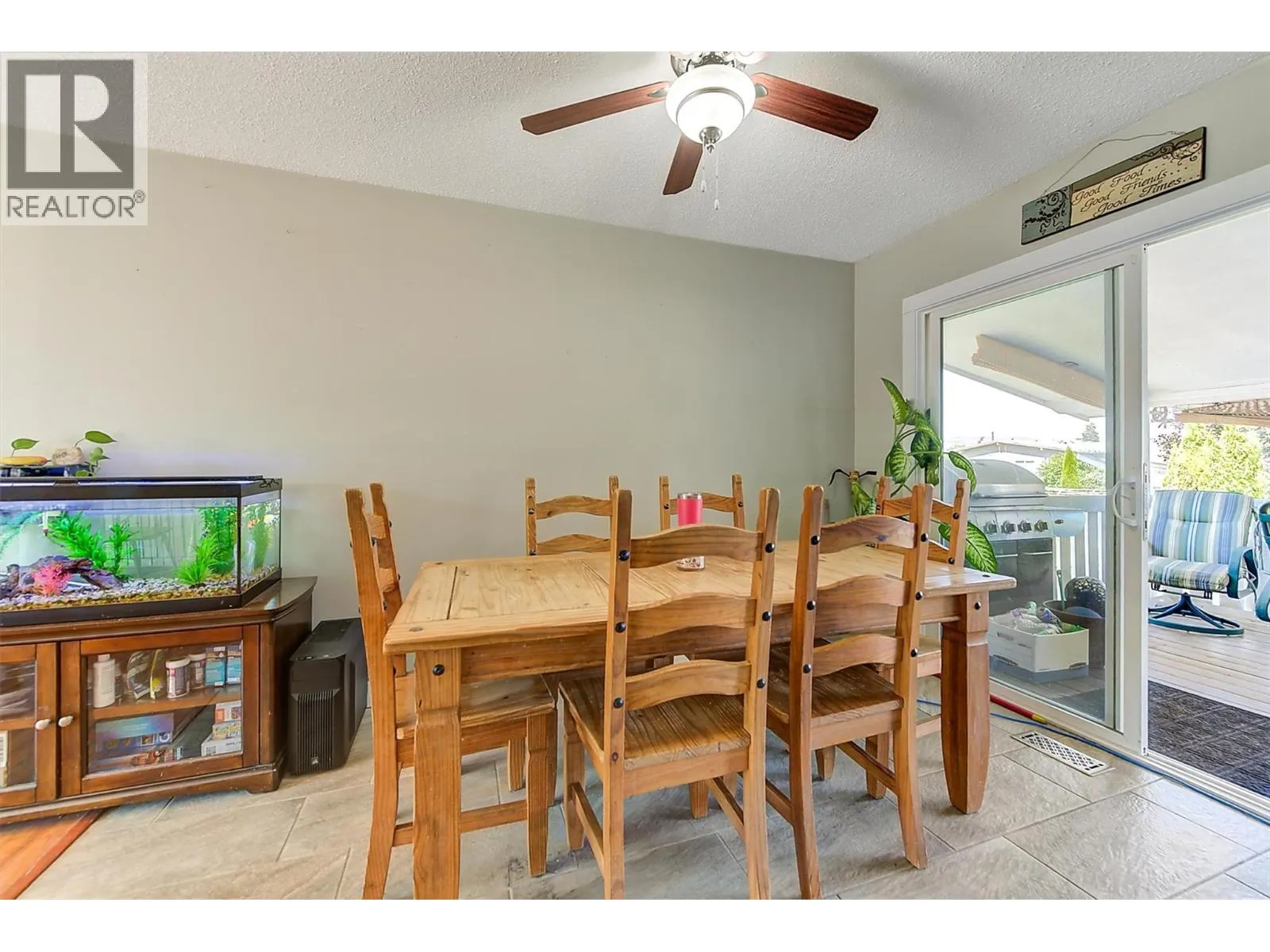 280 HOLBROOK Road W