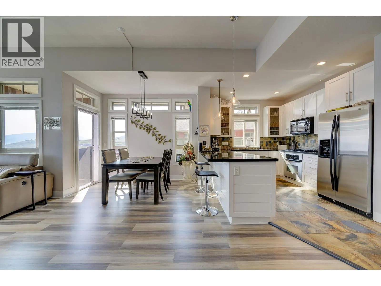 175 Holloway Drive Unit# 44