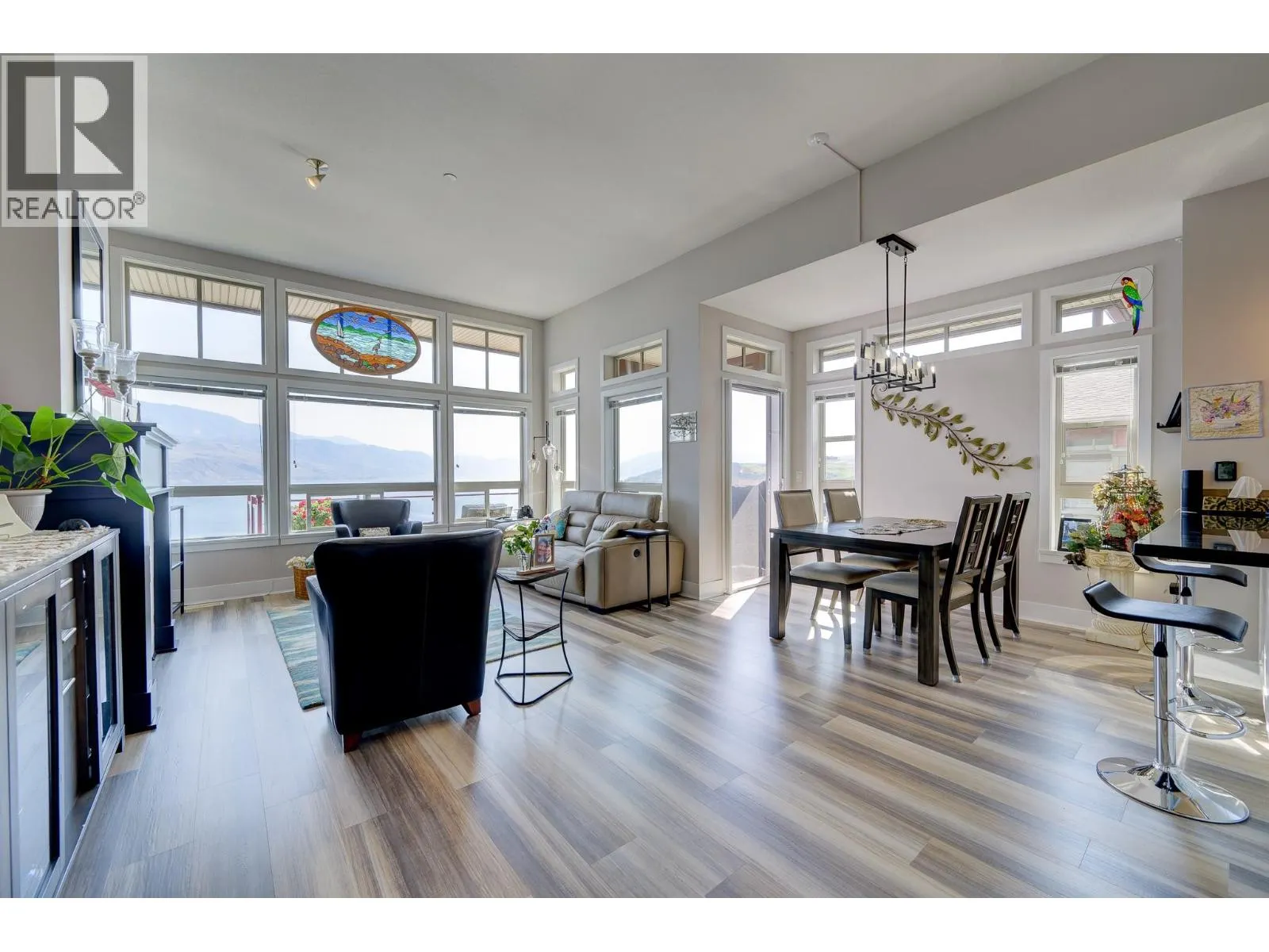 175 Holloway Drive Unit# 44