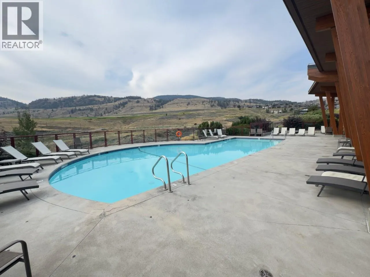 175 Holloway Drive Unit# 44