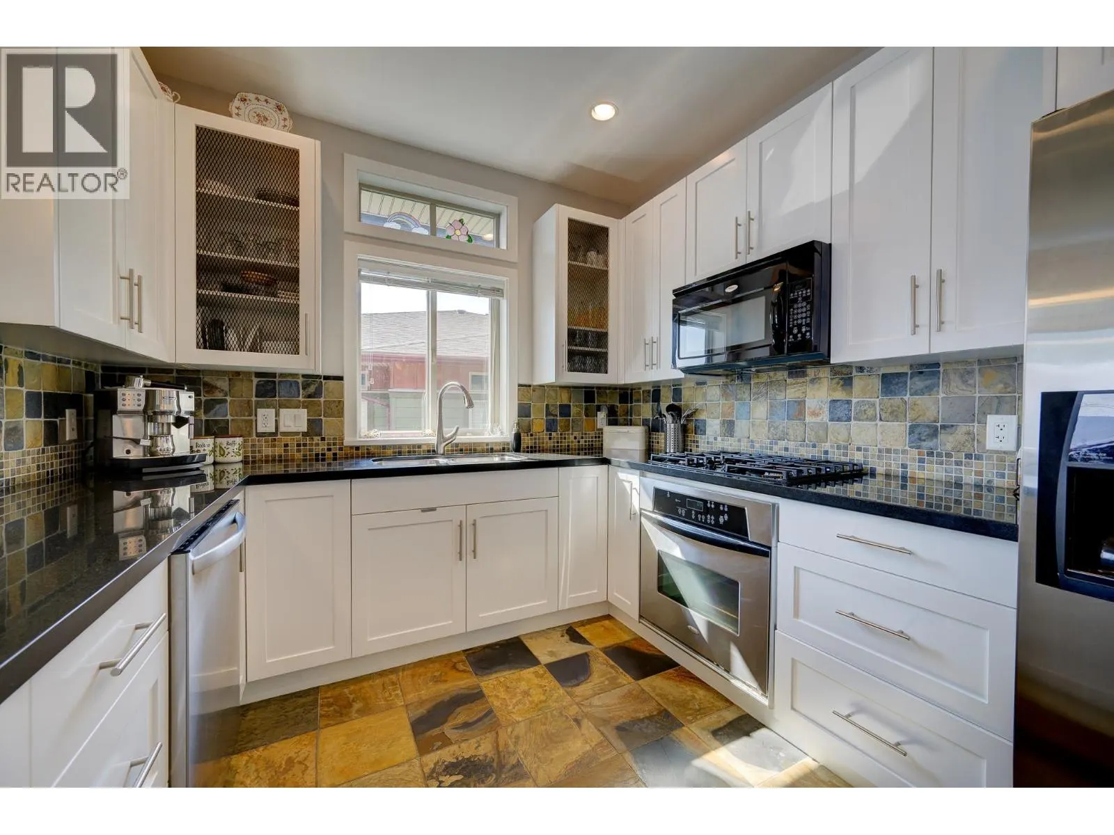 175 Holloway Drive Unit# 44