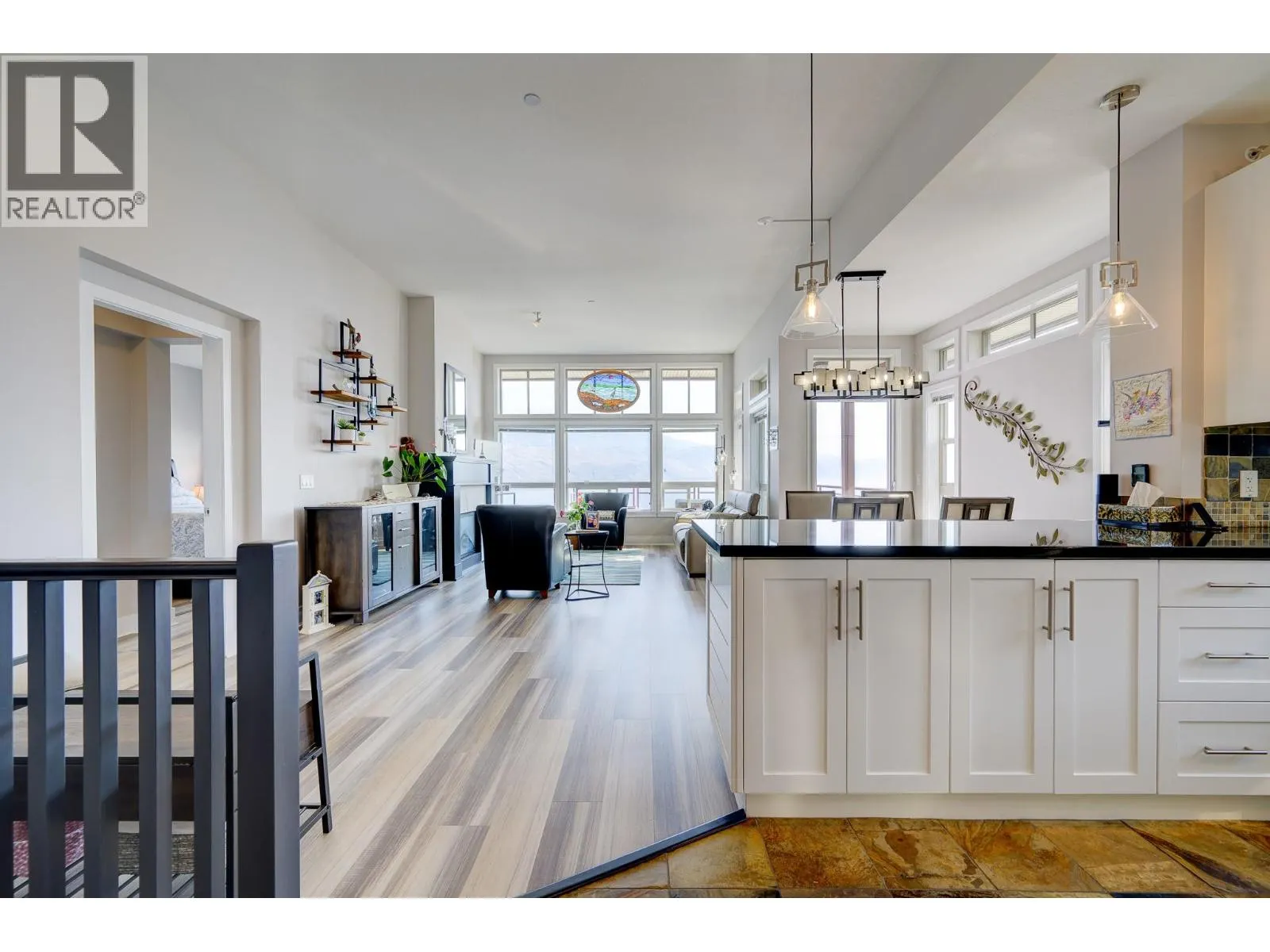 175 Holloway Drive Unit# 44