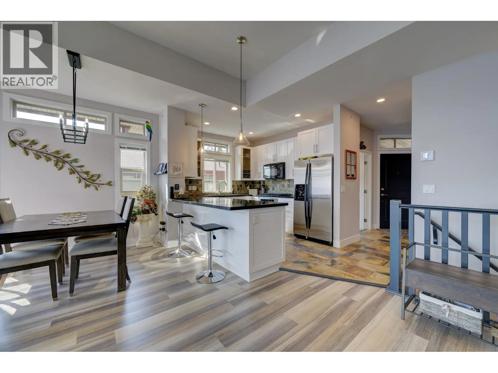 175 Holloway Drive Unit# 44